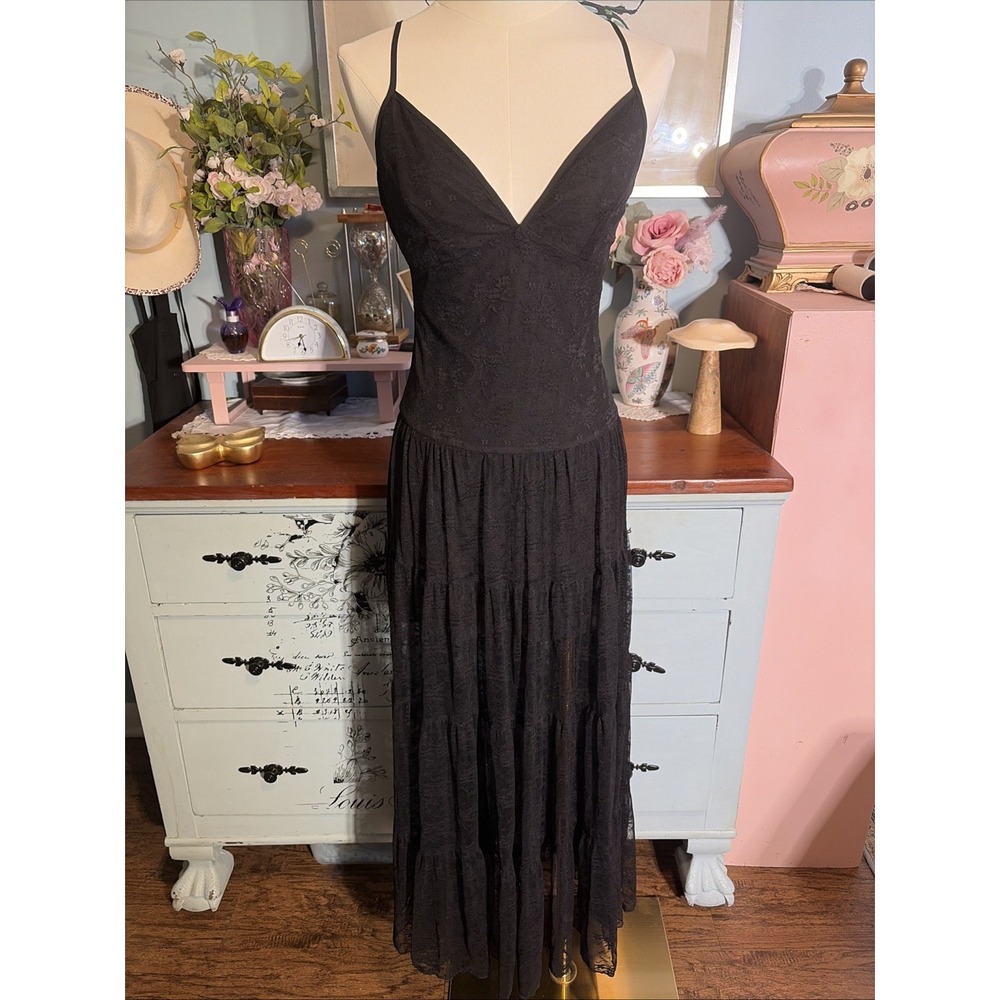 Le Lis Black Lace Spaghetti Strap Long Dress. Fairy Core Sz XS. Lined.